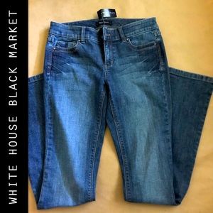 NWT WHBM BOOTCUT JEANS SIZE 2R